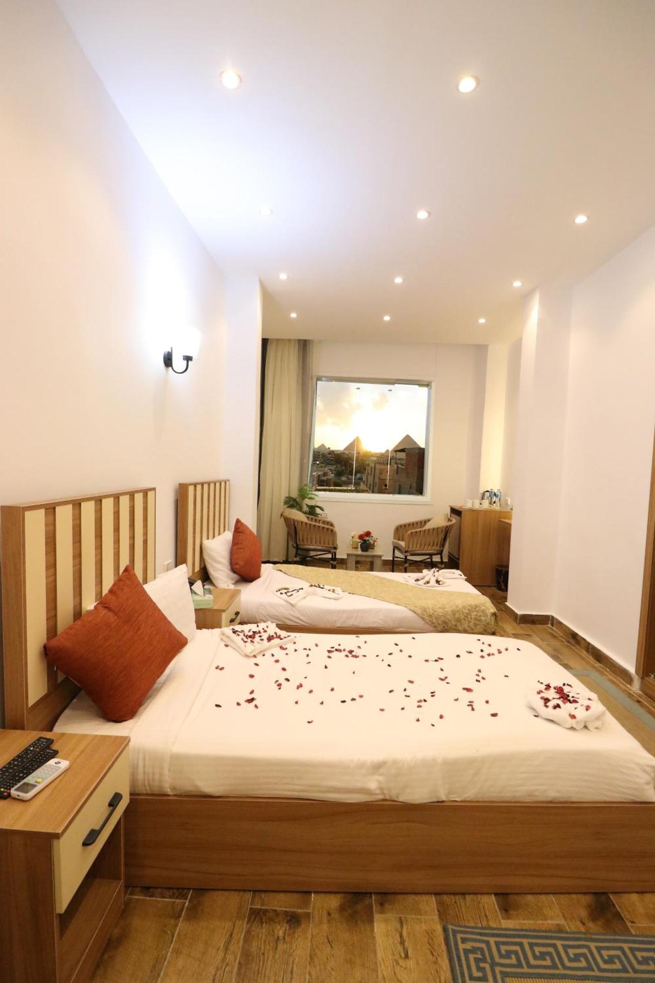 West Pyramids Hotel Kafrat al Jabal Екстер'єр фото