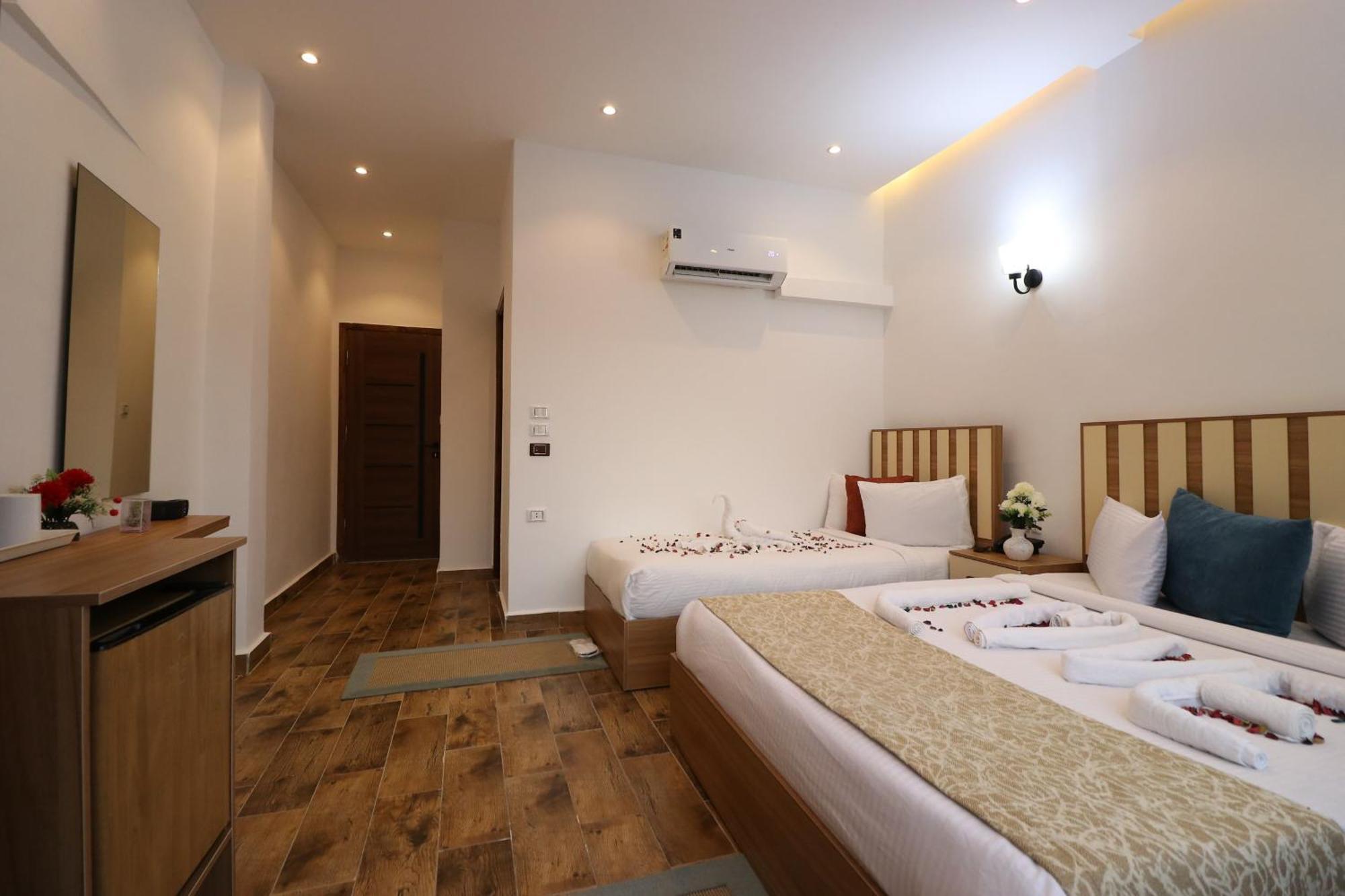 West Pyramids Hotel Kafrat al Jabal Екстер'єр фото