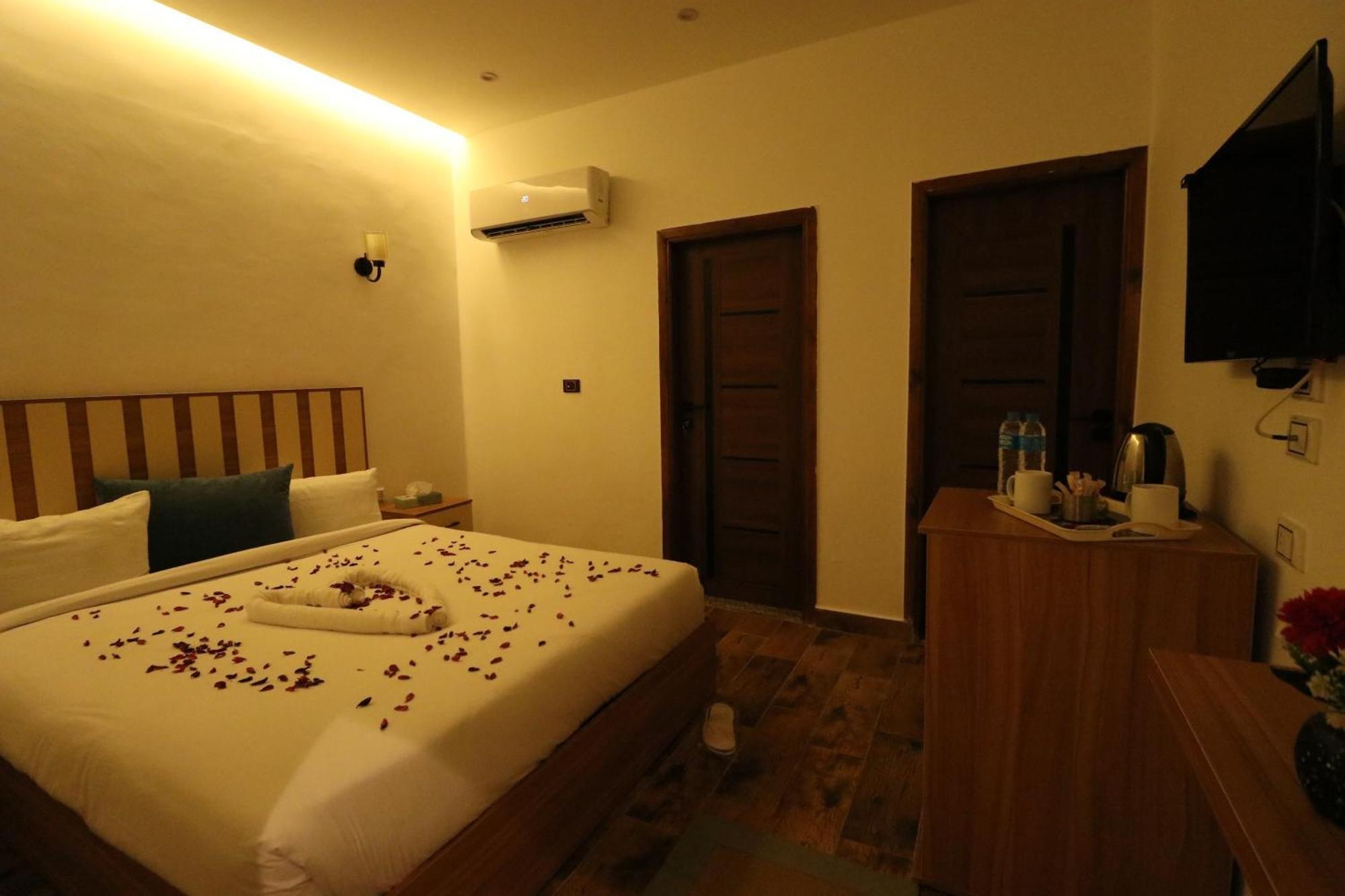 West Pyramids Hotel Kafrat al Jabal Екстер'єр фото